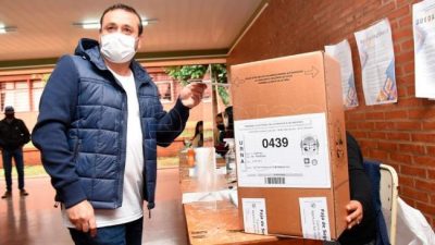 Misiones abrió el calendario electoral con protocolos sanitarios