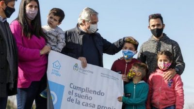 Fernández llamó a «rescatar el sentido del Estado, que siempre aparece moderando las desigualdades»