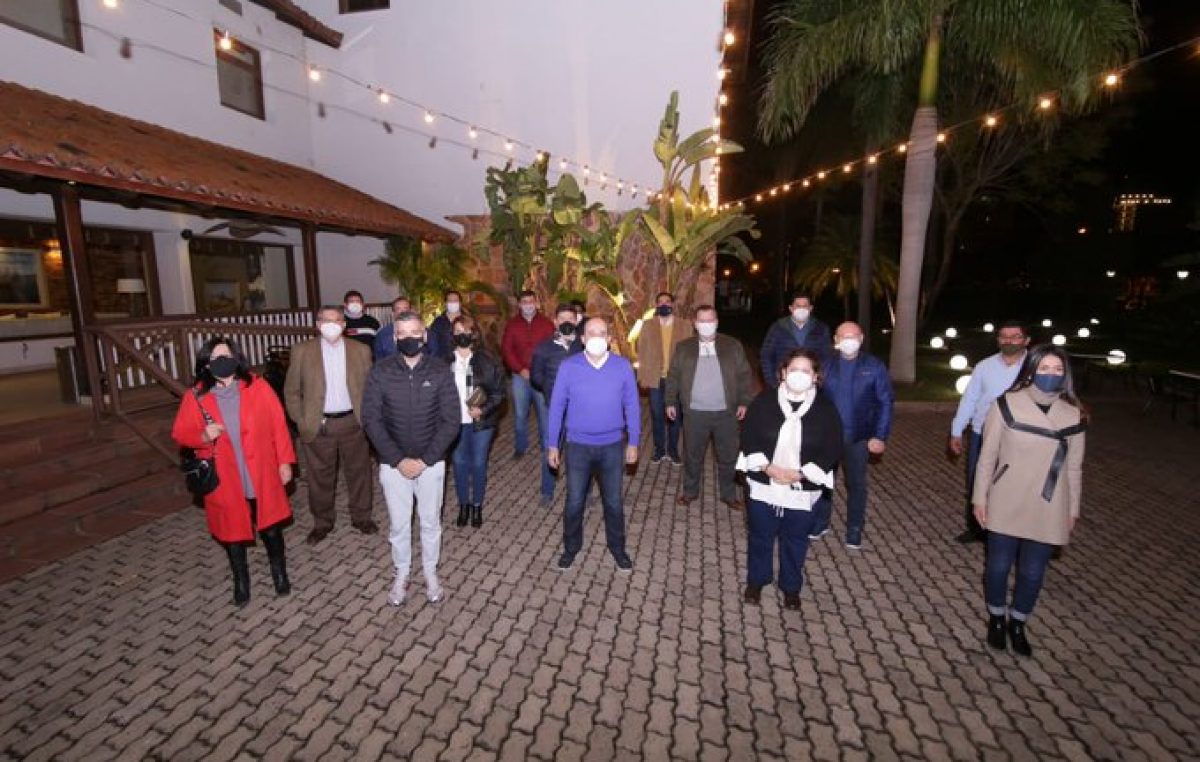 Corrientes: el vicegobernador rompió con el oficialismo local y sigue sumando apoyos
