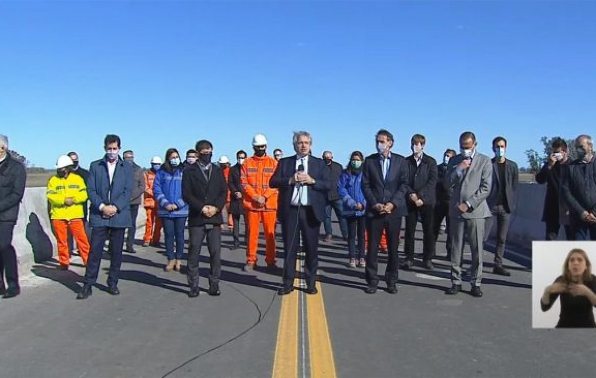 Fernández: «La obra pública es conectar a la Argentina y acercar a los pueblos»