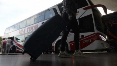 Avanza el proyecto para formalizar el trabajo de los maleteros de la Terminal de Rosario