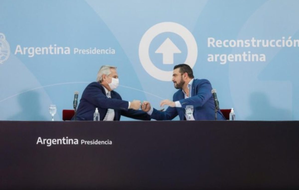 Alberto Fernández y el intendente Walter Vuoto lanzaron Conectar Igualdad Ushuaia