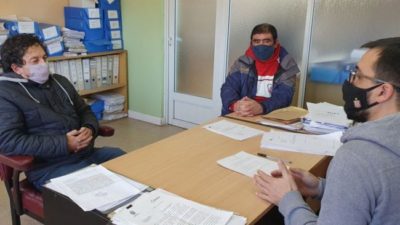 Esquel: Acuerdan pago de un bono de 24 mil pesos a contratados municipales