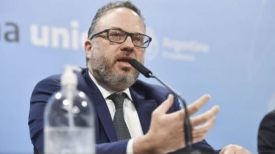 Kulfas y sus $400 millones para cooperativas de reciclaje de residuos