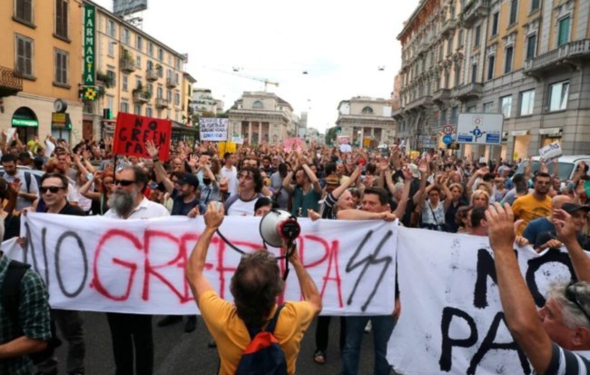 El green pass (pase sanitario) divide a los italianos