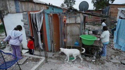 Con el COVID, crecen la pobreza y desempleo en madres solas