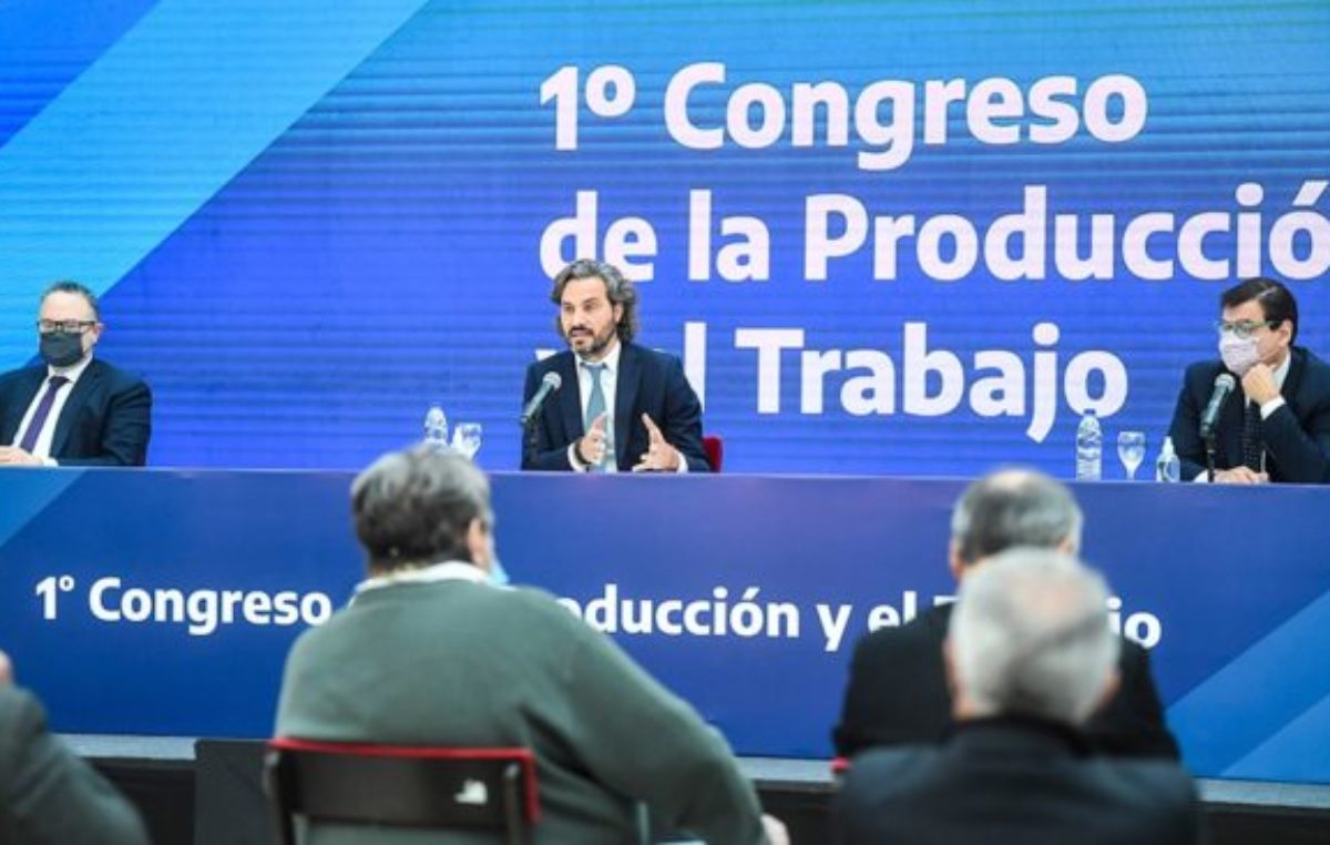 Empresarios y sindicalistas apoyaron la gestión industrial