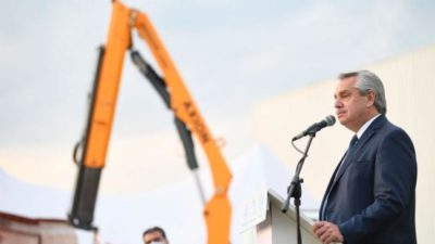 Alberto Fernández pone en marcha 25 obras en 15 provincias y visitará una fábrica