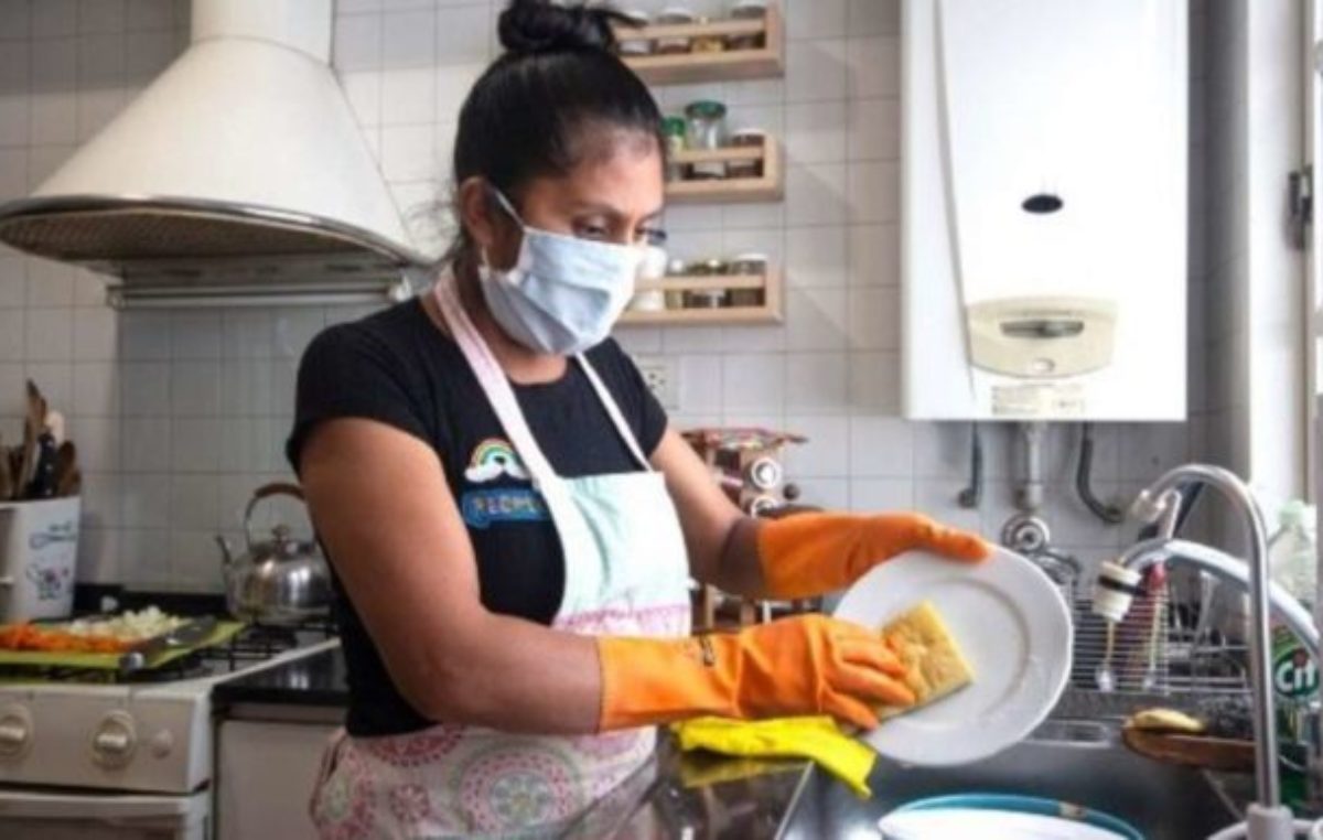 Estiman que solo una de cuatro empleadas domésticas trabaja en blanco en Santa Fe