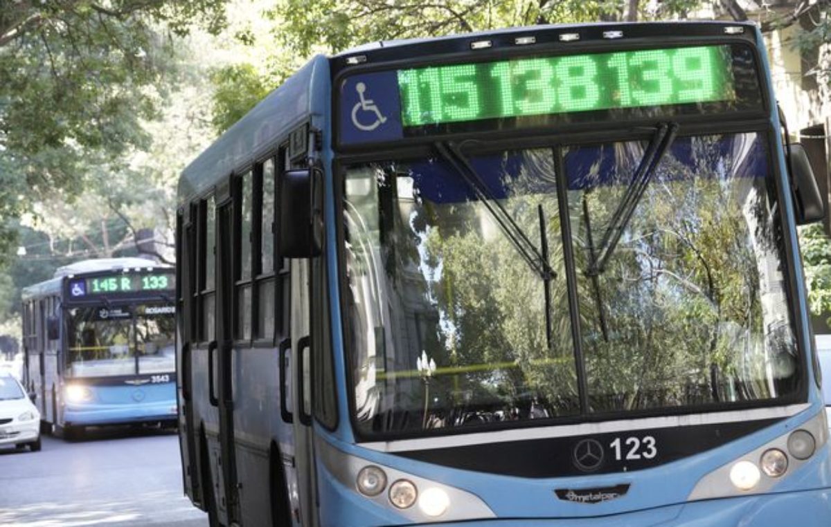 Transporte rosarino: crece el movimiento pero hay 150 coches menos que en 2019