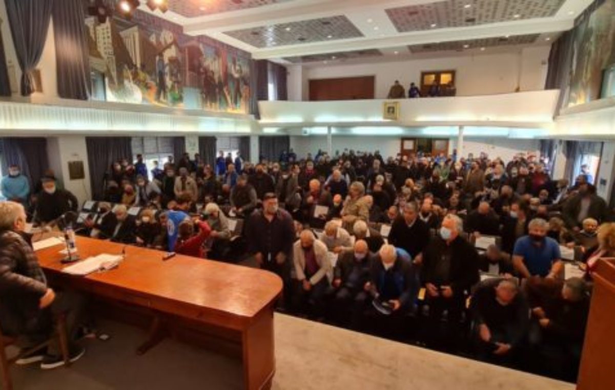 El Comité Confederal de la CGT llamó a la unidad y aprobó incorporar el cupo femenino