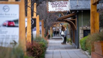 Neuquén tiene 76 mil plazas turísticas menos que en 2019