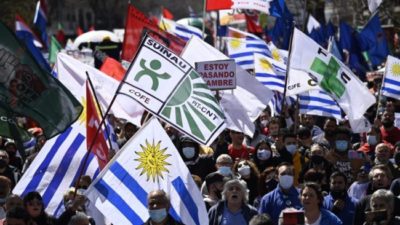 Uruguay: arrancó un paro general por empleo y mejores salarios