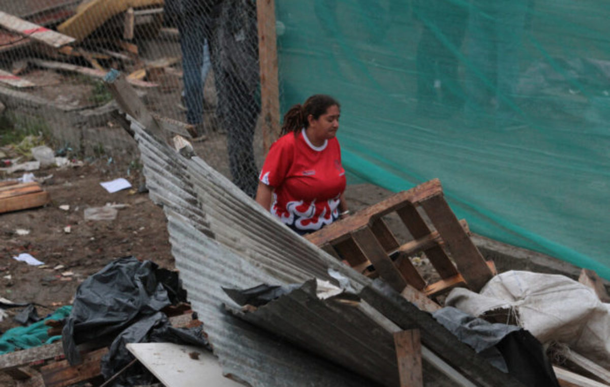 Villa 31: La oscura trama de contratos de consultoría para la lenta urbanización y el más que acelerado desalojo de las mujeres