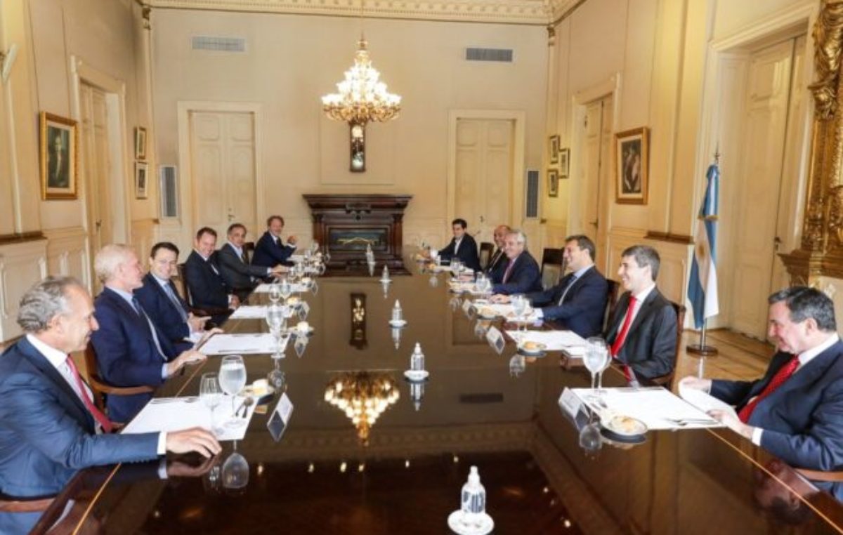 El Presidente, cara a cara con los «dueños»