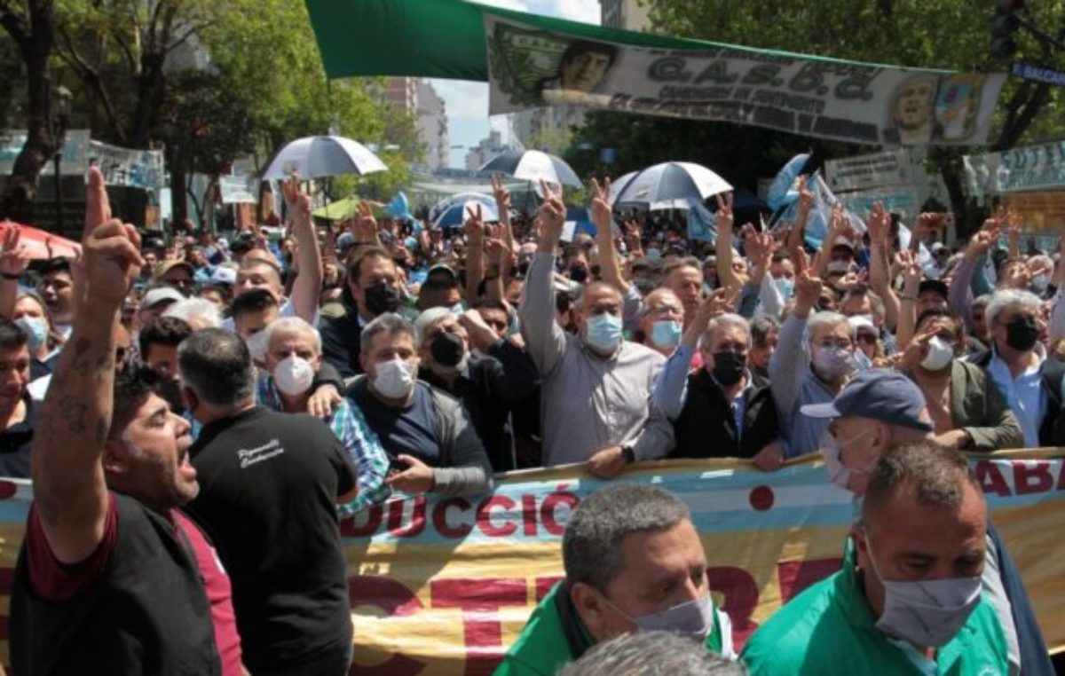 Día de la Lealtad: una multitud en el acto convocado por la CGT
