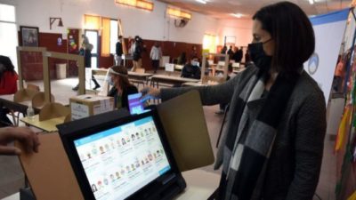 Buscan agilizar las urnas con la aplicación «Voto Neuquén»