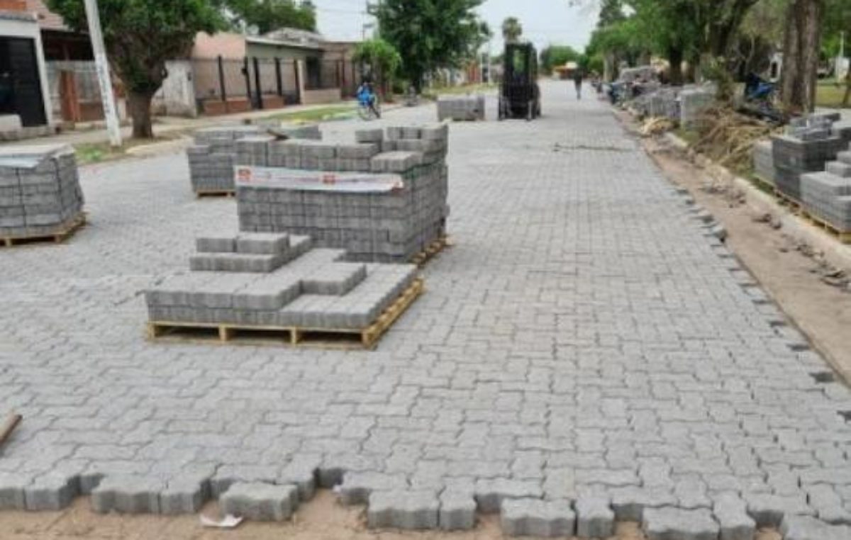 Ejecutan obras en comunas y municipios tucumanos