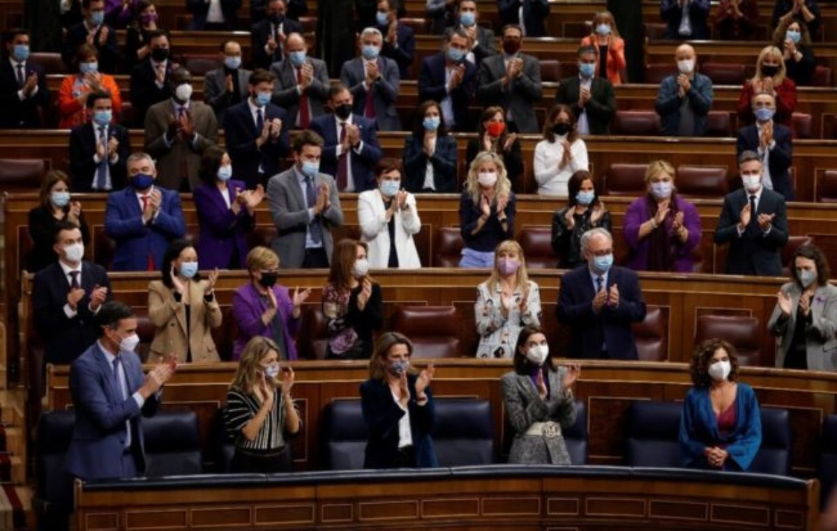 Pedro Sánchez se asegura otro año de gobierno con la aprobación del presupuesto en Diputados