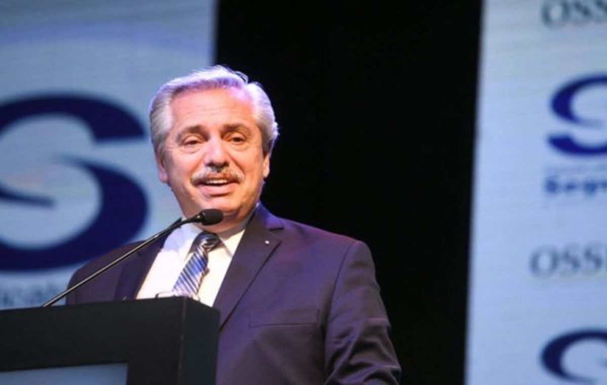 Fernández reivindicó las conquistas sindicales y llamó a «trabajar todos juntos por esos derechos»