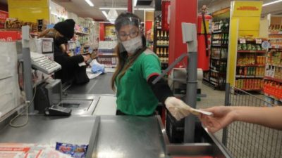 Mejora el empleo registrado
