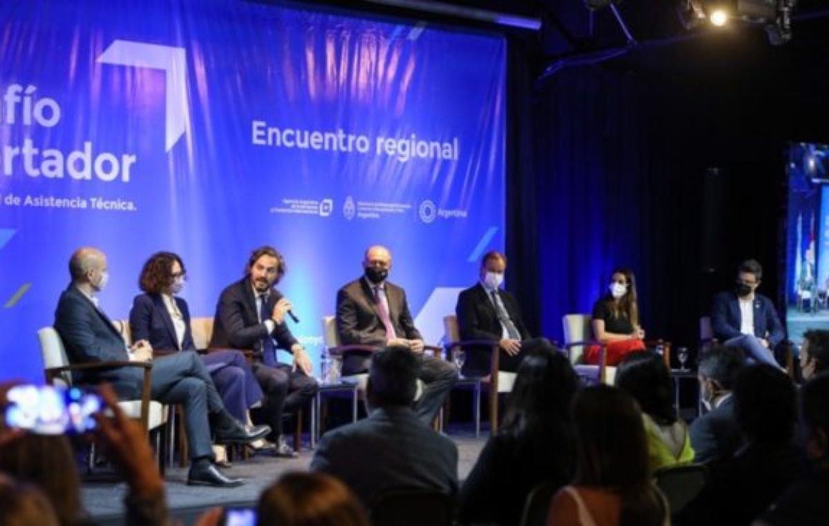 Cancillería presentó un programas para consolidar el perfil exportador de las Pymes