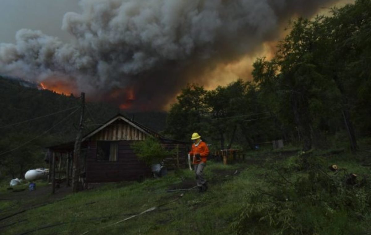 El Senado aprobó declarar como “zona de emergencia forestal” a la Patagonia