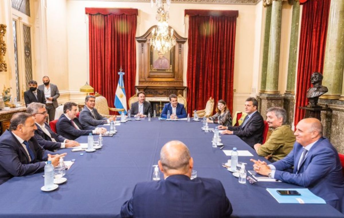 Gobernadores del Norte Grande piden más subsidios para el transporte de pasajeros del interior