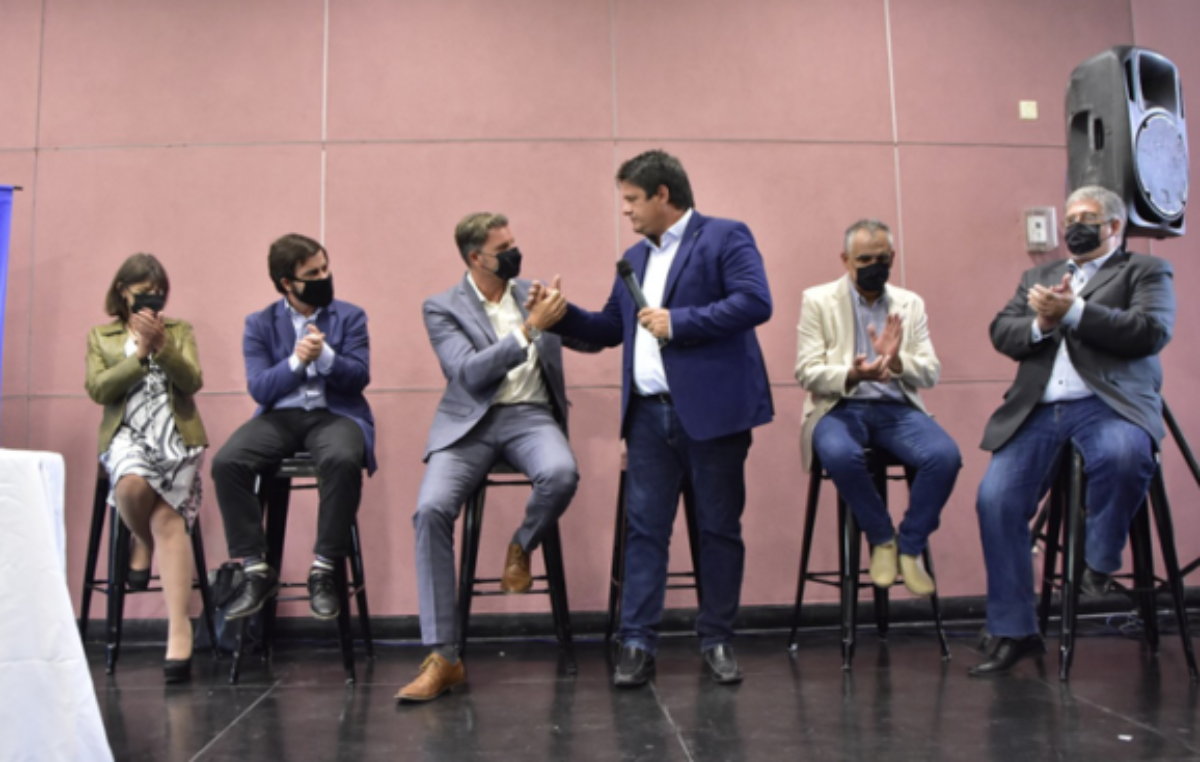 Nación y Municipio de Neuquén firman convenio por el acceso a la tierra: ¿En qué consiste?