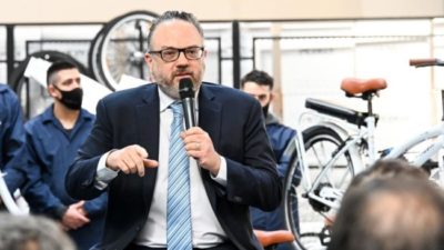 Matías Kulfas: «Necesitamos que el acuerdo con el FMI no ahogue la reactivación»