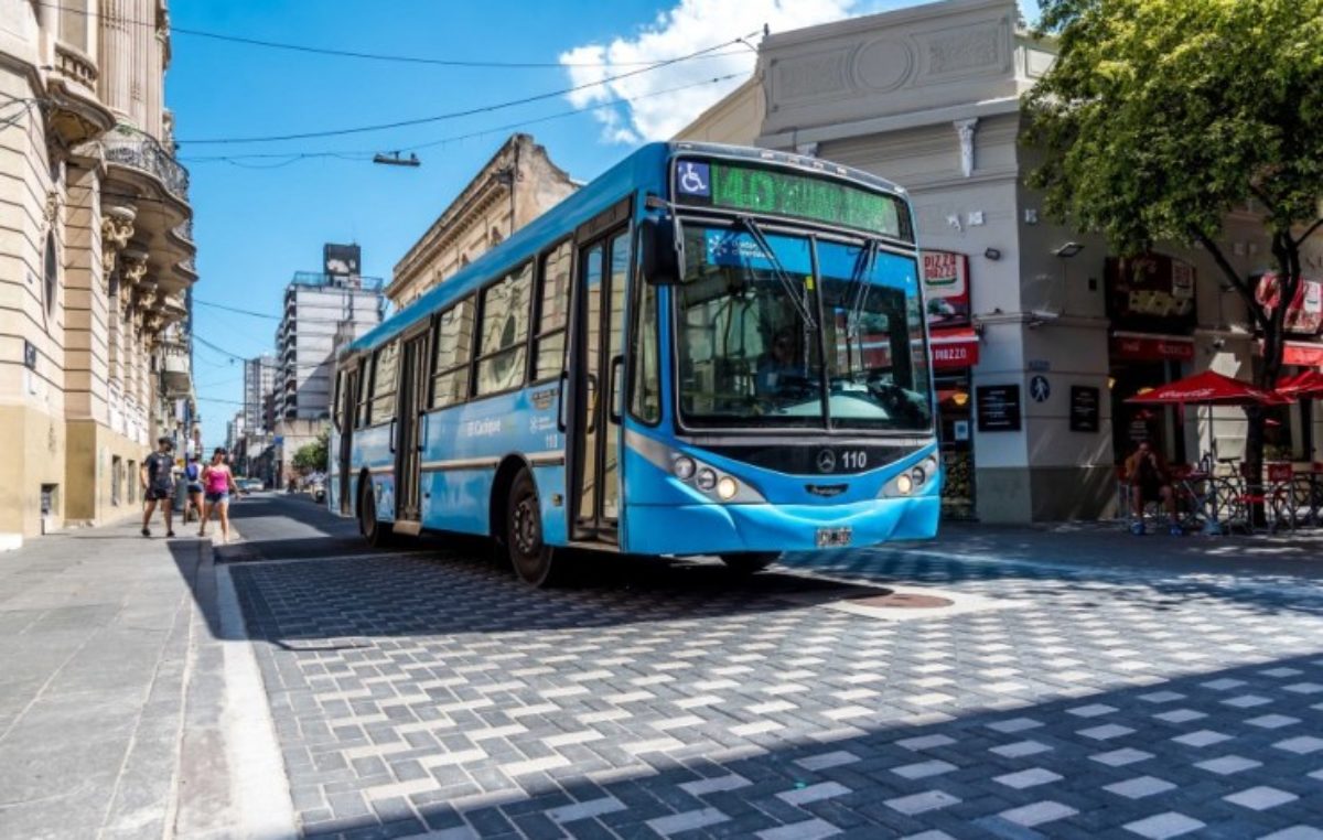 Colectivos: El intendente de Rosario dijo que desde el 2 de marzo habrá más frecuencias