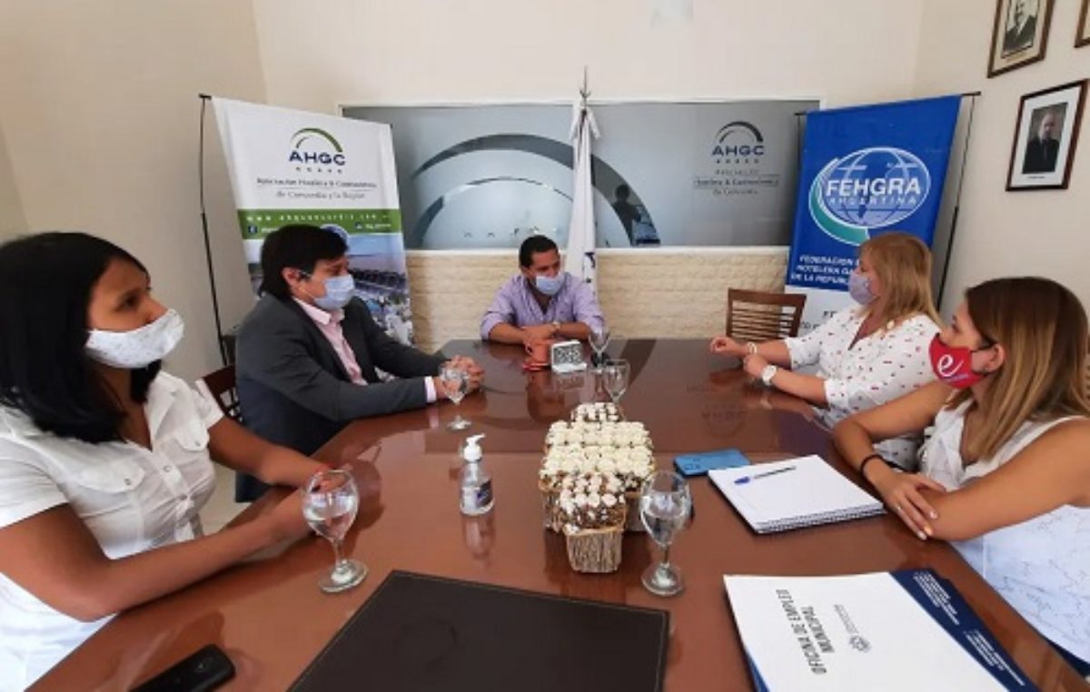 La Oficina Municipal de Empleo de Concordia trabaja junto a instituciones en la promoción de programas laborales