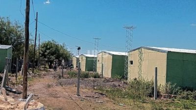 Erradican ranchos en Santa Rosa de Lima y aspiran a que no quede ninguno en Santa Fe para 2023