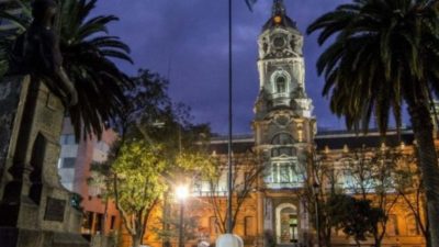 Los municipales bahienses acordaron un aumento del 46,3% pagadero en seis veces