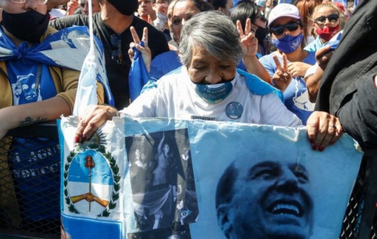 La diferencia entre Ideología y Política