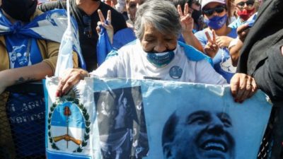 La diferencia entre Ideología y Política