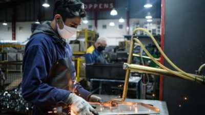 El empleo dió un paso positivo