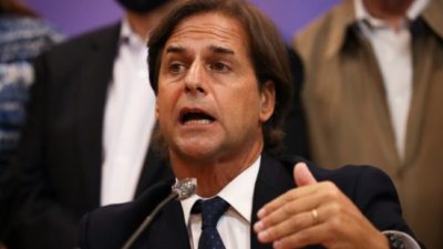 Luis Lacalle Pou dijo que el referéndum es una «etapa superada» y que la LUC «queda firme»