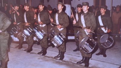 La historia de las encomiendas que debían llegar a Malvinas y terminaron en un basural