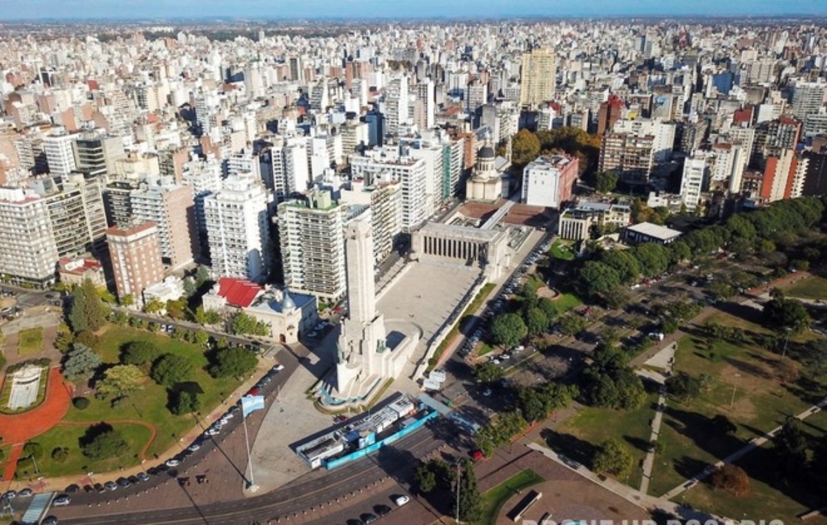 La mitad de los rosarinos vive en edificios de departamentos