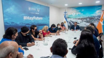 El intendente de Ushuaia firmó el aumento del 50% para los trabajadores de la Municipalidad