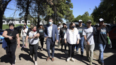Más de 1200 titulares de “Potenciar Trabajo” realizan tareas de mantenimiento en escuelas entrerrianas