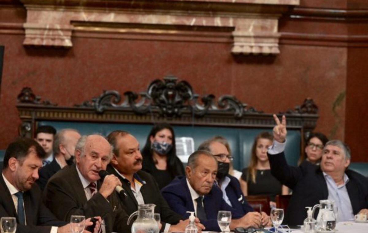 “El monto que se fugó es idéntico a la deuda”