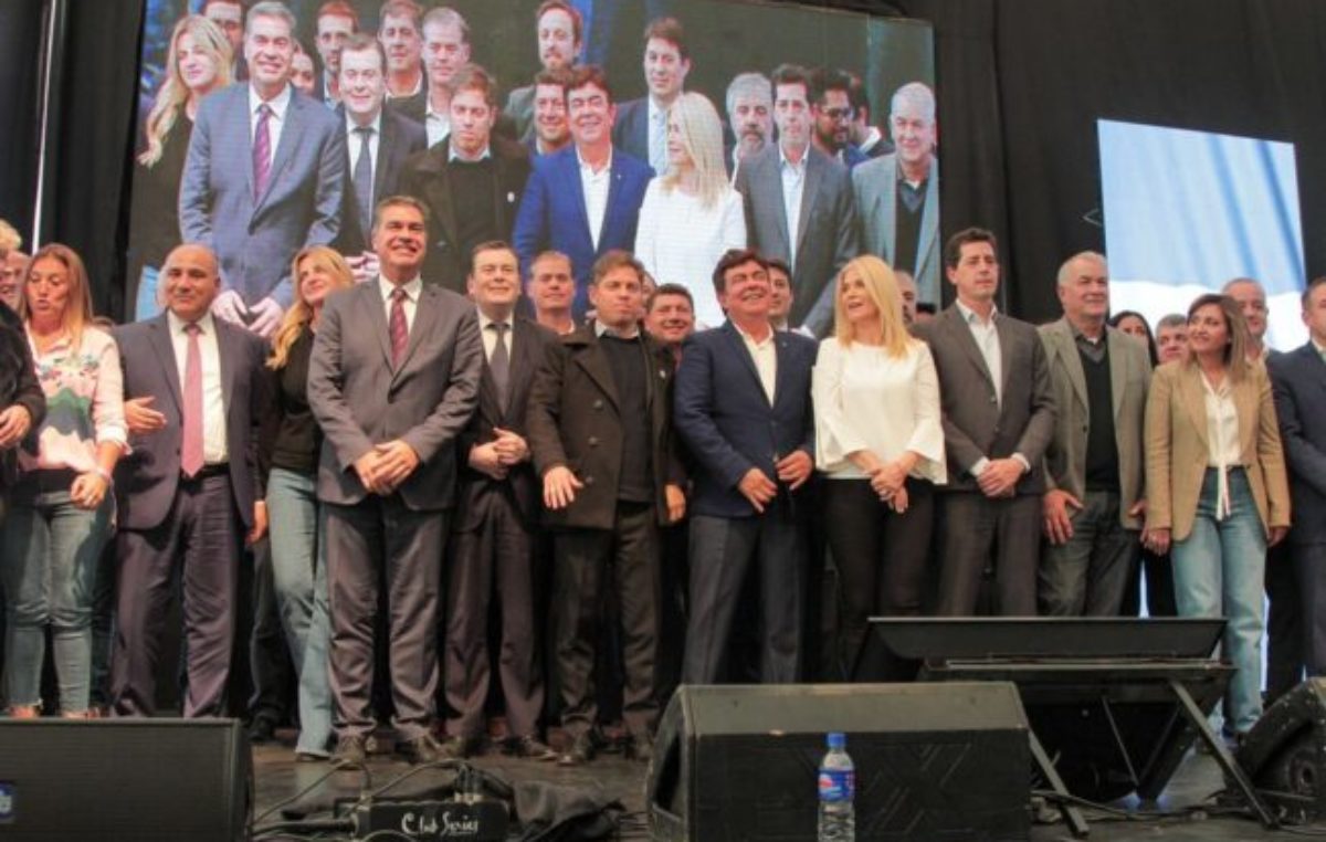 Intendentes de todo el país eligieron a Fernando Espinoza como presidente de la Federación Argentina de Municipios (FAM)