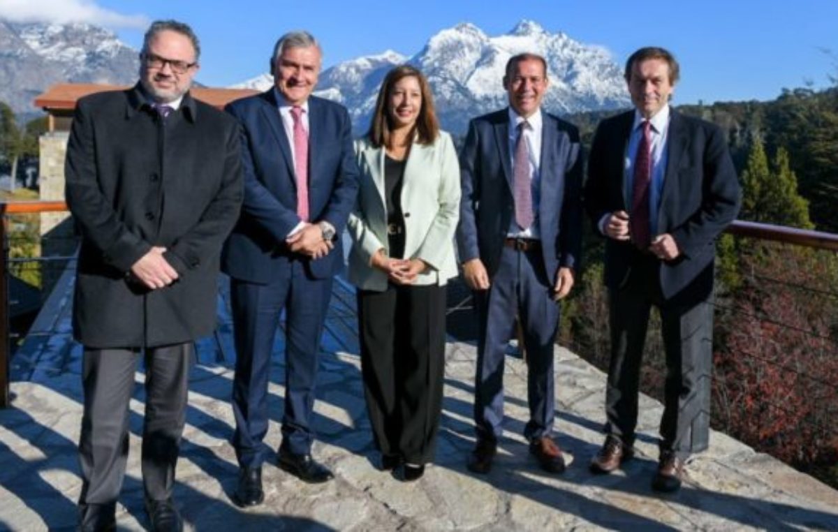 Destacan la oportunidad de las energías alternativas en la transición energética