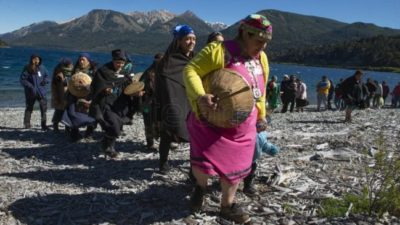 Mujeres mapuches incorporan la mirada de género a sus comunidades en Río Negro