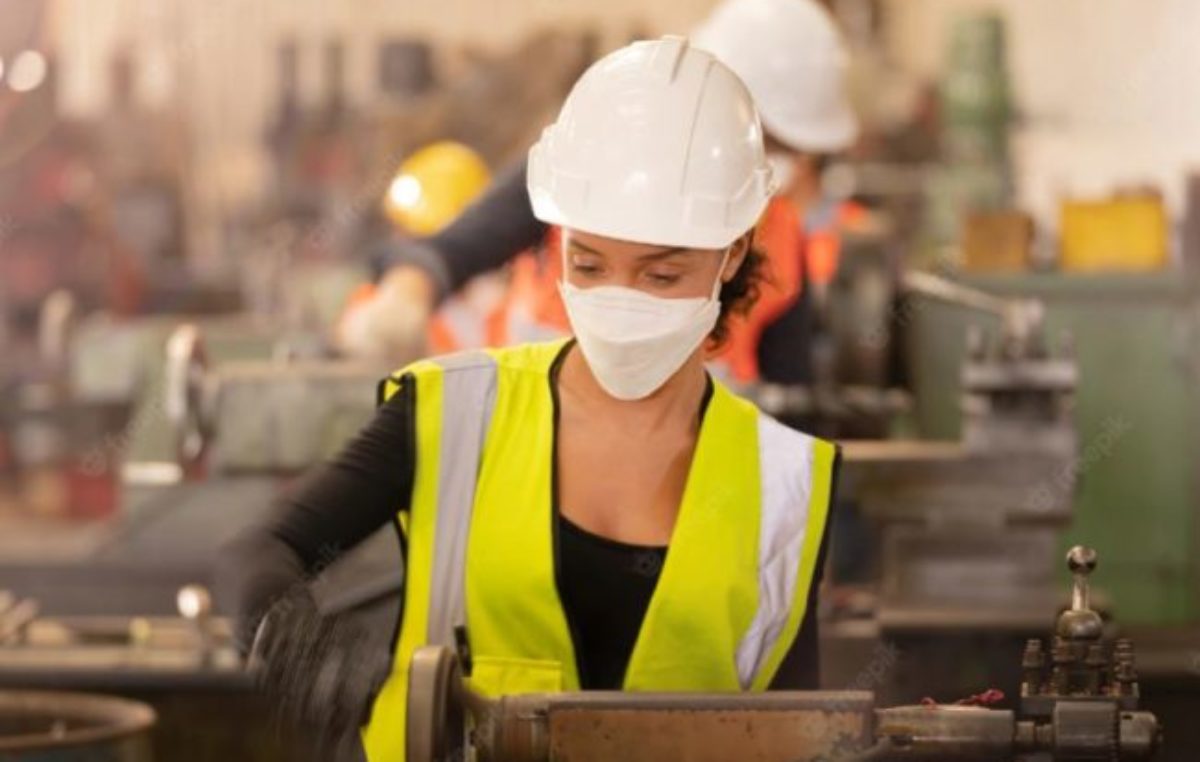 San Francisco: empresa incorporará por primera vez mujeres en puestos de producción