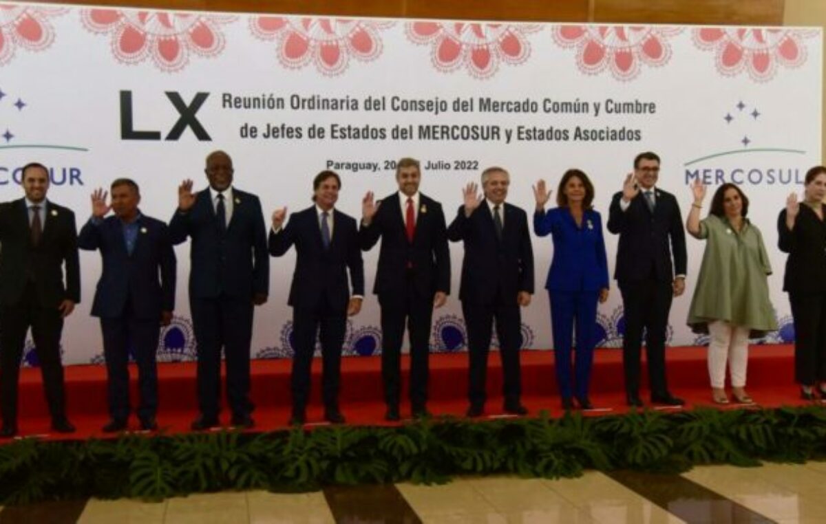 La decisión de Uruguay de negociar un tratado de libre comercio con China signó la cumbre del Mercosur
