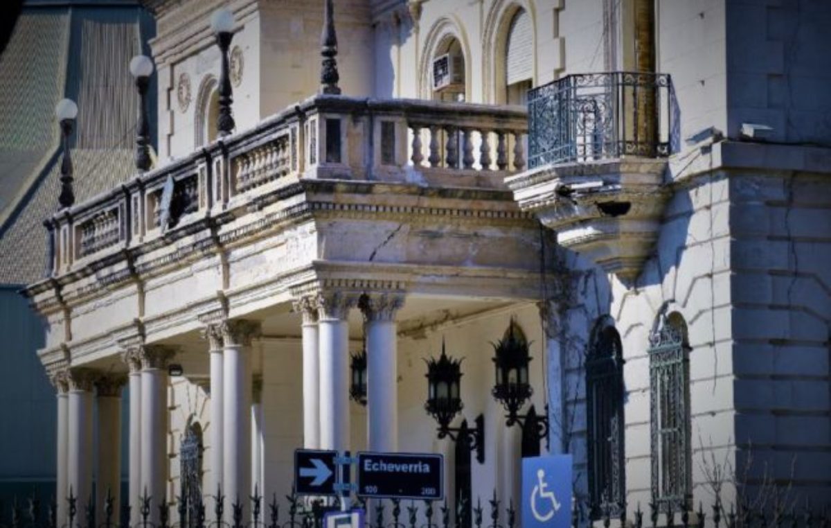 Jubilados municipales de San Francisco reclaman el 8% de suba que se dio a los activos