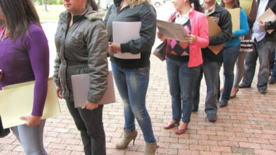 Las mujeres jóvenes registran la mayor tasa de desocupación en América Latina y el Caribe